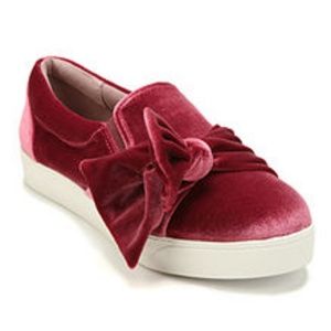 Libby Edelman Caitlyn Womens Slip-On Shoes